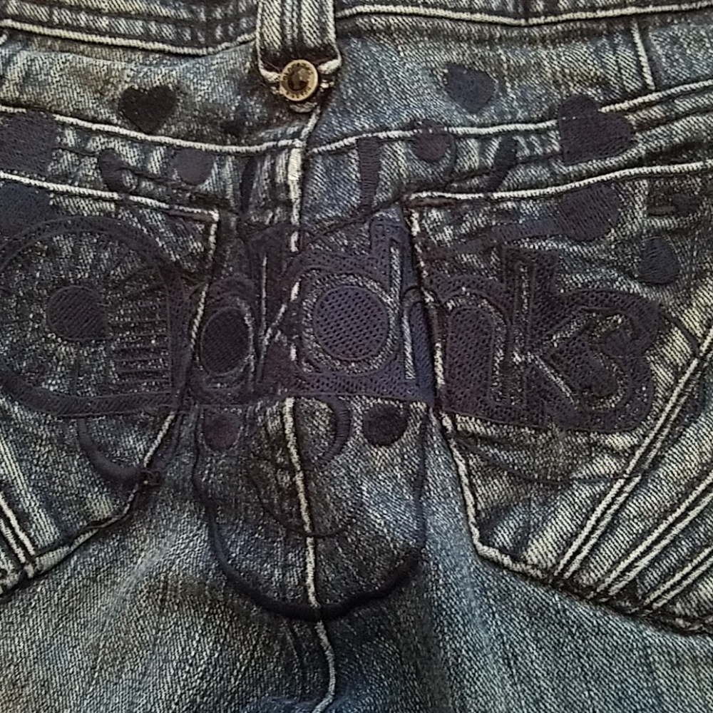 Akdmks - Picture 3 of 3